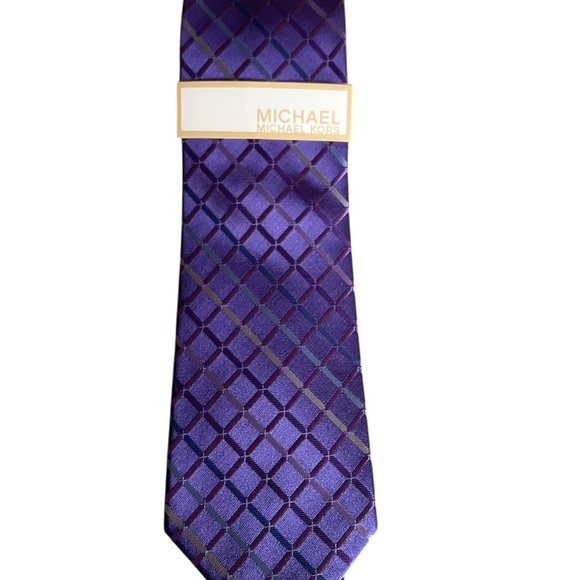 Michael Kors Men’s Tie Purple Geometric Diamond 100% Silk NEW - Picture 1 of 6